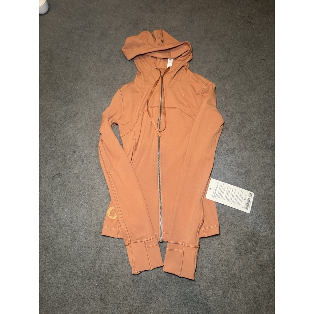 Lululemon Hooded Define Jacket Womens Size 2 Peach Full Zip NWT Yoga